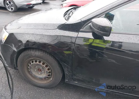 2015 Volkswagen Jetta 2.0L S из США, поврежденный, VIN 3VW2K7AJ1FM332065